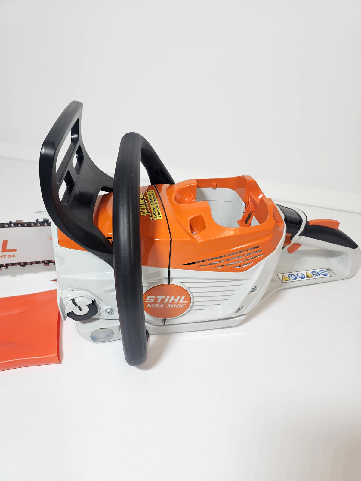 STIHL Akku-Motorsäge MSA300