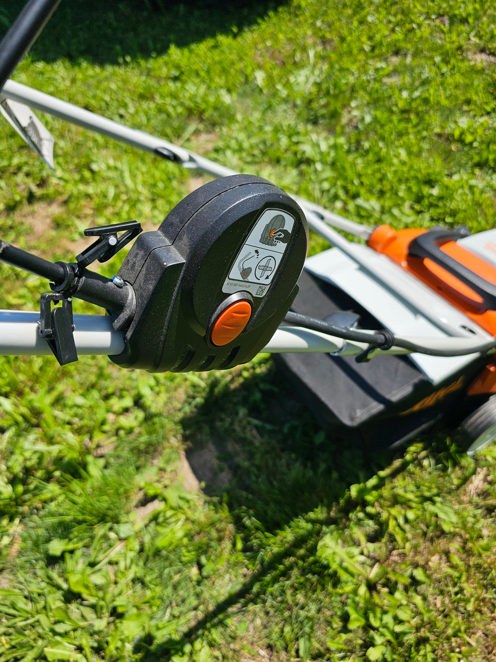 STIHL Akku-Rasenlüfter RLA 240 Set
