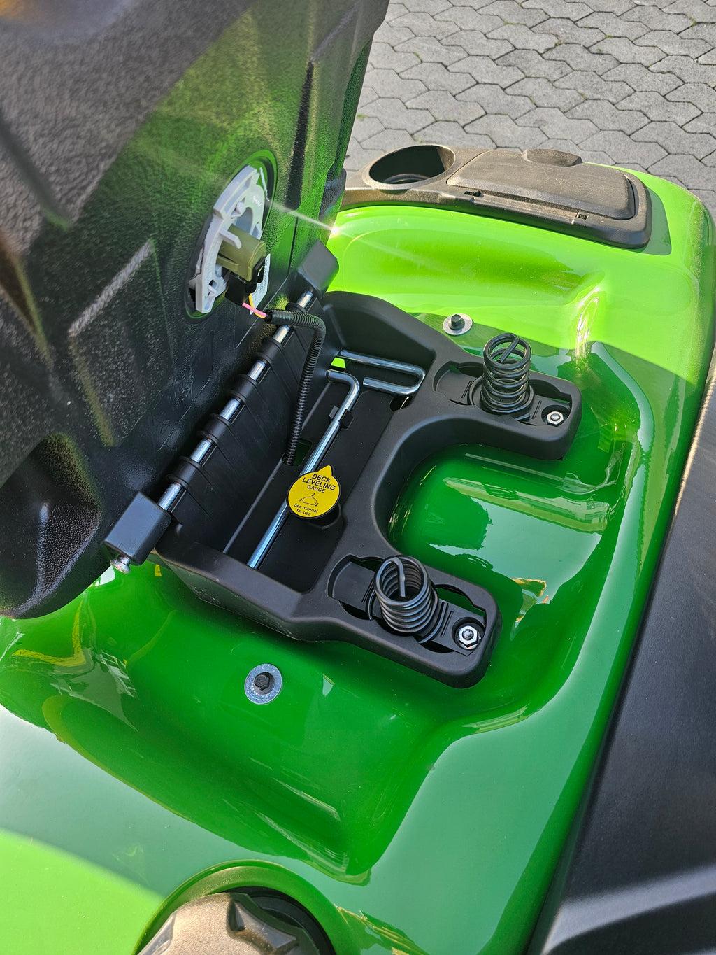 JOHN DEERE Rasentraktor X350R