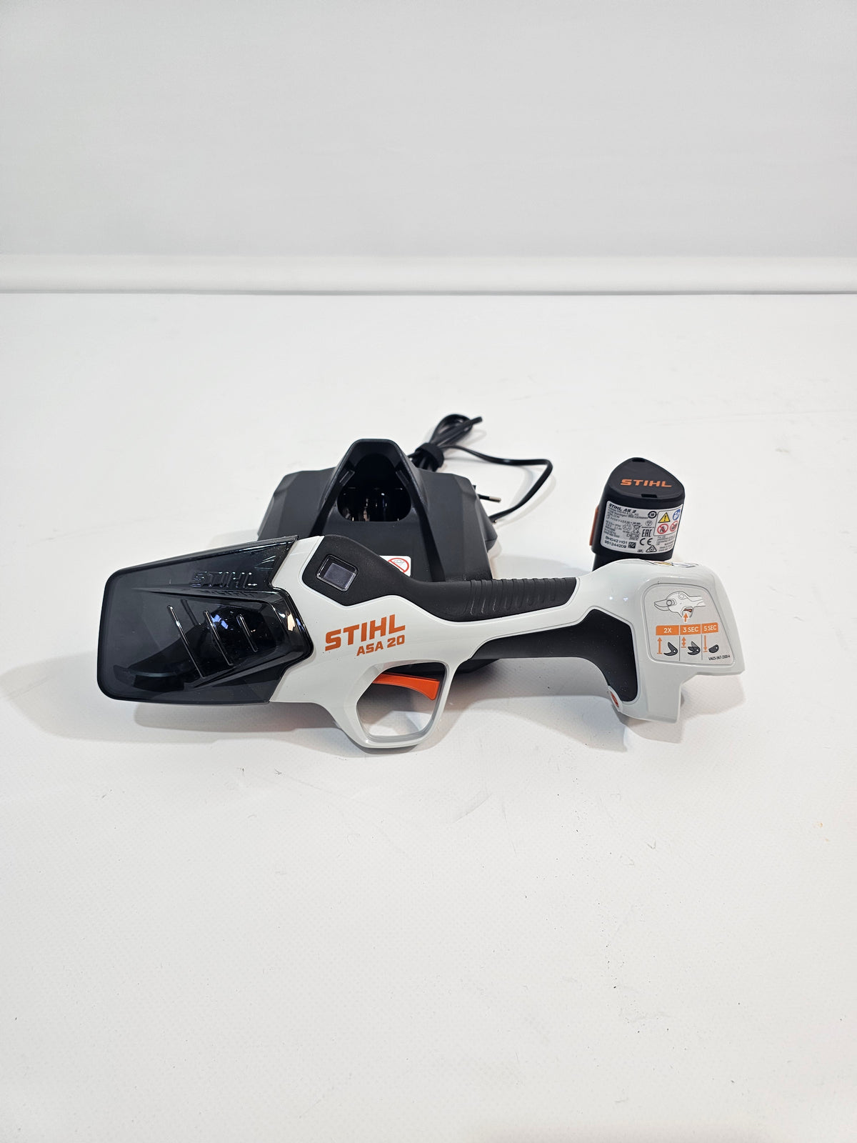 STIHL Akku-Astschere ASA 20 Set