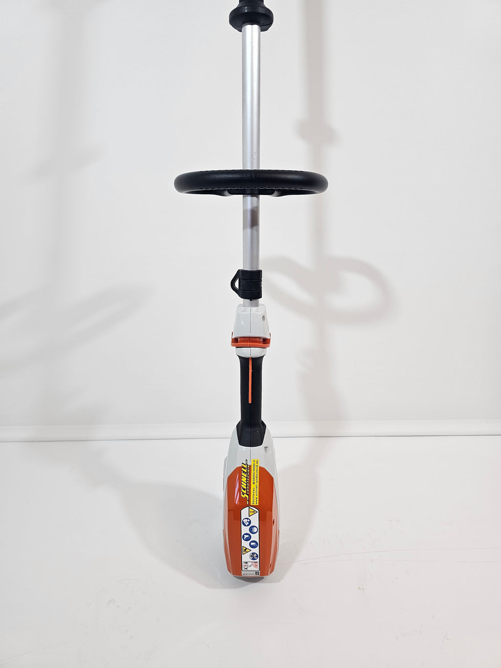 STIHL Akku-Heckenschere HLA66
