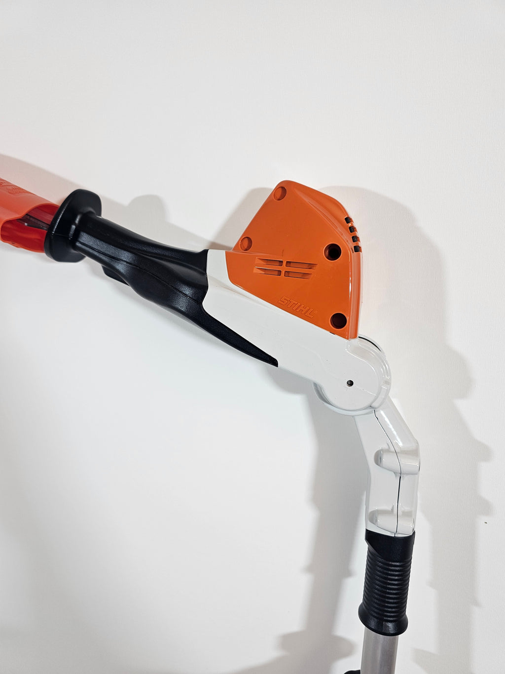 STIHL Akku-Heckenschere HLA66
